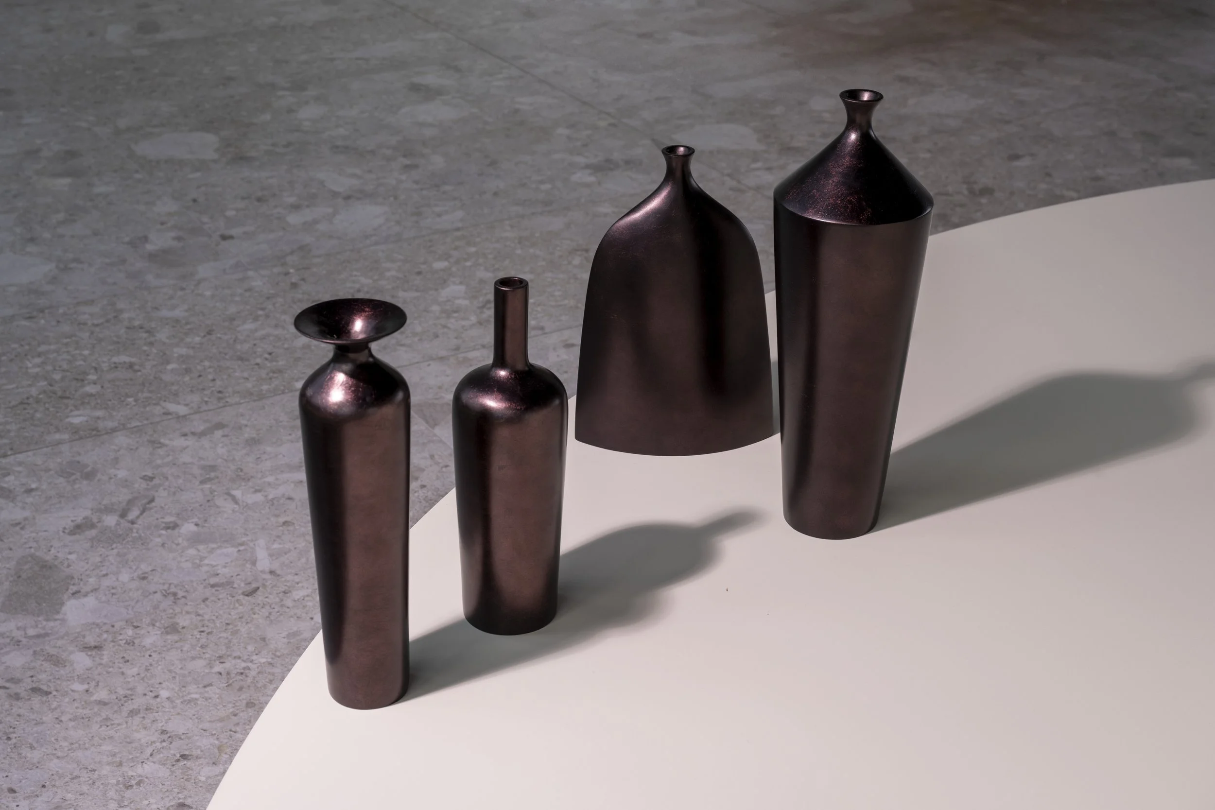 DV DESIGN | Unique Sculptures, Vases & Bowls by Robin Jacobs